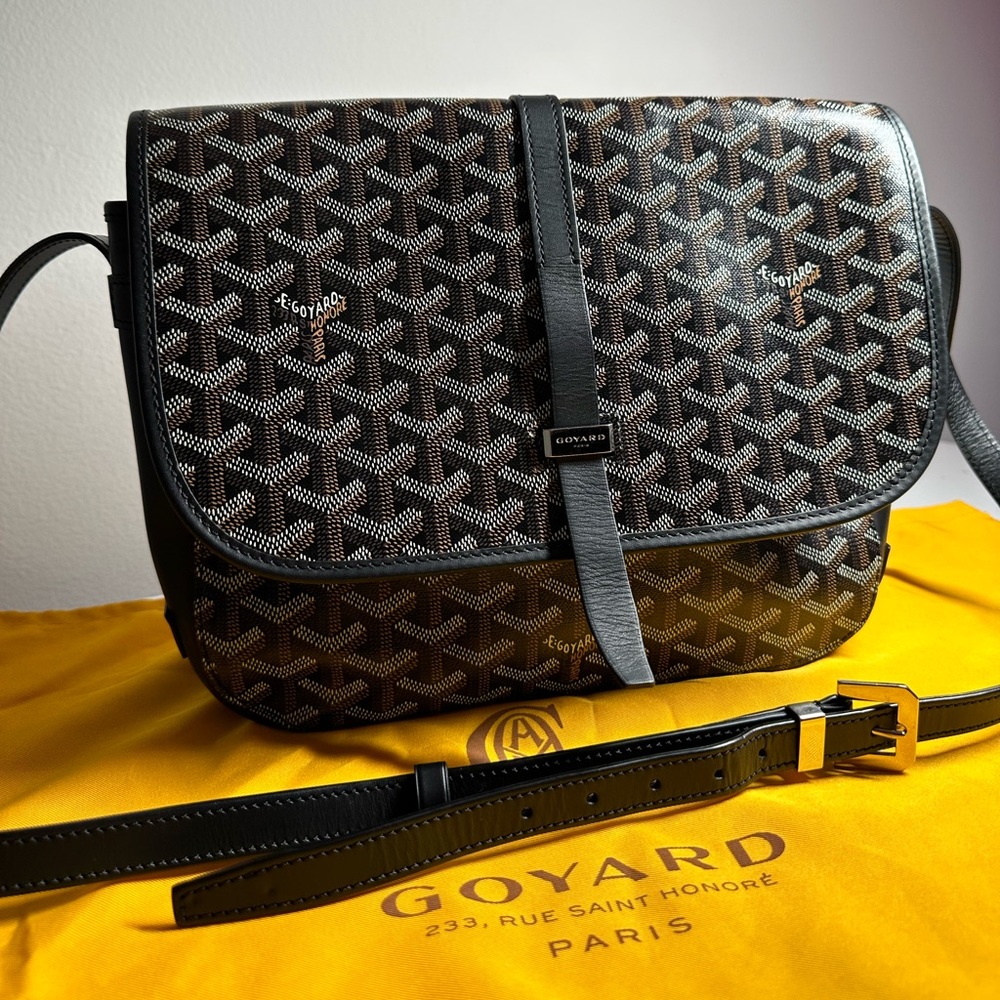 GOYARD
Goyardine Belvedere II MM Messenger
Bag Black
